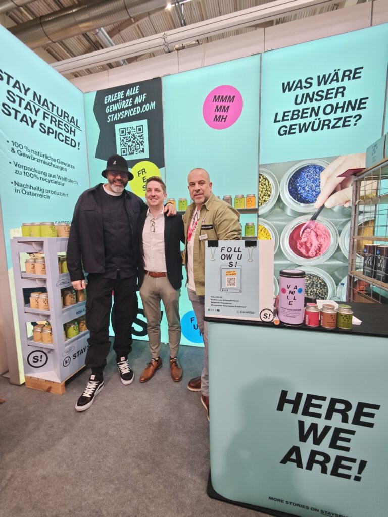 Großartige Neuigkeiten- Stayspiced! x redRock! :Diese Partnerschaft verleiht dem Markt neue Würze. Stay tuned.